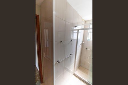 Apartamento à venda com 60m², 2 quartos e 1 vaga Apartamento à venda com 60m², 2 quartos e 1 vagaBanheiro