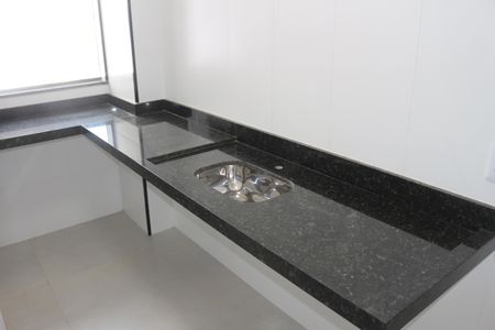 Apartamento à venda com 140m², 3 quartos e 2 vagasCozinha