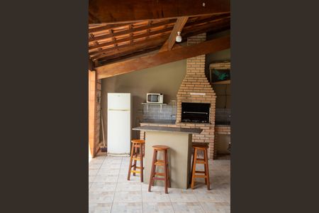 Apartamento à venda com 76m², 2 quartos e 2 vagas Apartamento à venda com 76m², 2 quartos e 2 vagasÁrea comum - Churrasqueira