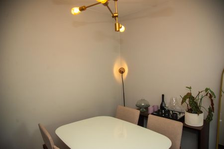 Apartamento à venda com 76m², 2 quartos e 2 vagas Apartamento à venda com 76m², 2 quartos e 2 vagasSala de Jantar