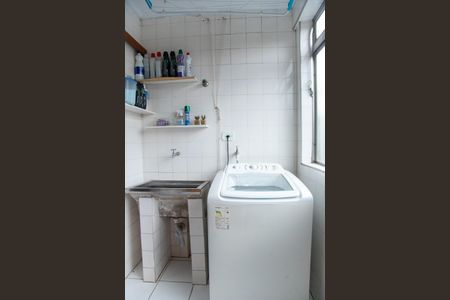 Apartamento à venda com 76m², 2 quartos e 2 vagas Apartamento à venda com 76m², 2 quartos e 2 vagasÁrea de Serviço