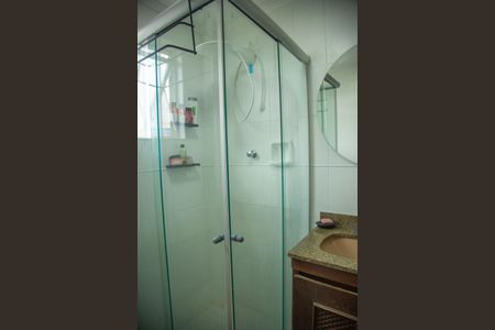 Apartamento à venda com 76m², 2 quartos e 2 vagas Apartamento à venda com 76m², 2 quartos e 2 vagasbanheiro