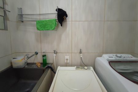 Casa à venda com 220m², 5 quartos e 5 vagasÁrea de Serviço