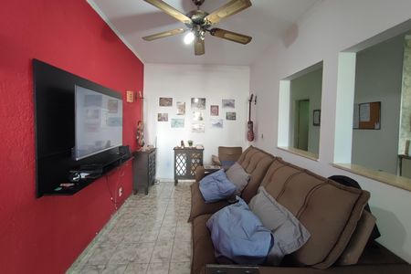 Casa à venda com 220m², 5 quartos e 5 vagasCasa 2 - Sala