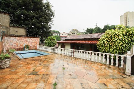 Casa à venda com 500m², 3 quartos e 4 vagasPiscina