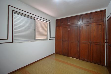 Apartamento à venda com 130m², 3 quartos e 2 vagasSuite