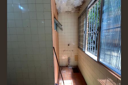 Apartamento para alugar com 80m², 2 quartos e 1 vagaÁrea de Serviço