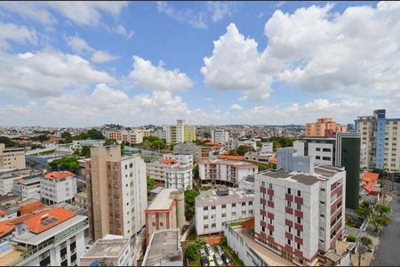 Apartamento à venda com 75m², 2 quartos e 1 vagaVista