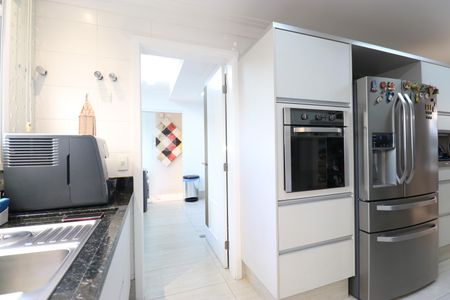 Apartamento para alugar com 232m², 3 quartos e 4 vagasCozinha