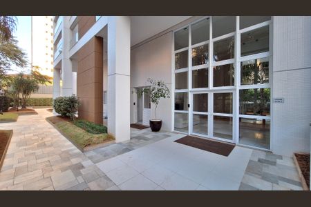 Apartamento para alugar com 232m², 3 quartos e 4 vagas Apartamento para alugar com 232m², 3 quartos e 4 vagasÁrea comum