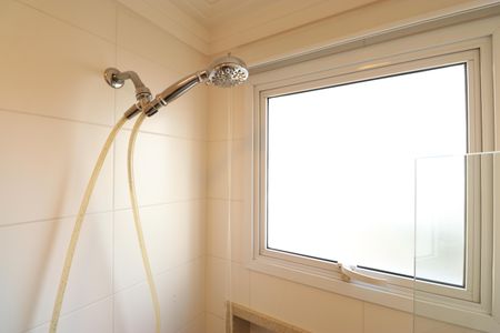 Apartamento para alugar com 232m², 3 quartos e 4 vagasBanheiro da Suíte 1