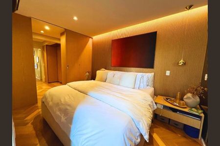 Apartamento à venda com 218m², 3 quartos e 4 vagas