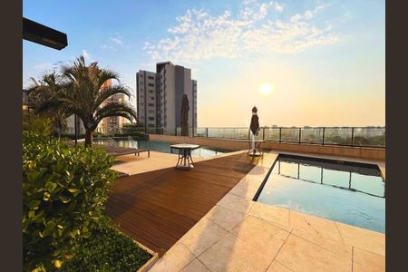 Apartamento à venda com 218m², 3 quartos e 4 vagas