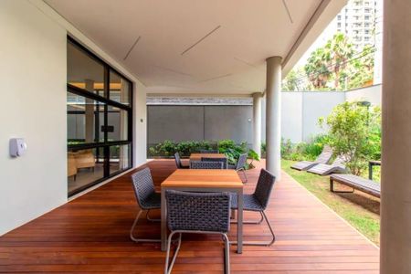 Apartamento à venda com 218m², 3 quartos e 4 vagas