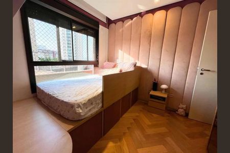 Apartamento à venda com 218m², 3 quartos e 4 vagas
