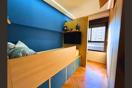Apartamento à venda com 218m², 3 quartos e 4 vagas