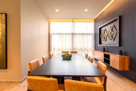 Apartamento à venda com 218m², 3 quartos e 4 vagas