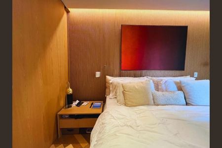 Apartamento à venda com 218m², 3 quartos e 4 vagas
