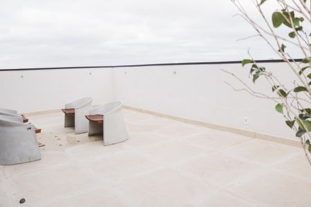 Apartamento à venda com 39m², 2 quartos e 1 vaga Apartamento à venda com 39m², 2 quartos e 1 vagaTerraço