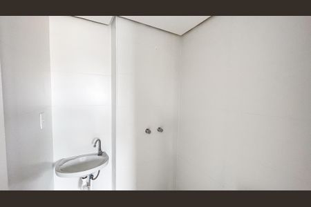 Apartamento à venda com 39m², 2 quartos e 1 vaga Apartamento à venda com 39m², 2 quartos e 1 vagaBanheiro