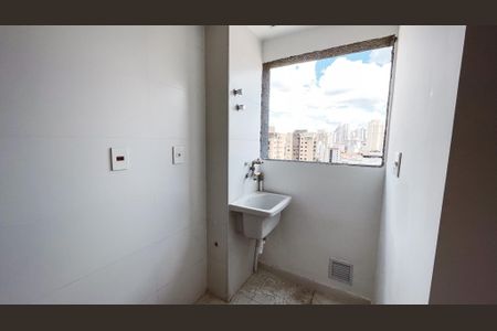 Apartamento à venda com 39m², 2 quartos e 1 vaga Apartamento à venda com 39m², 2 quartos e 1 vagaCozinha e Área de Serviço