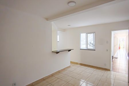 Apartamento para alugar com 45m², 1 quarto e sem vagaSala