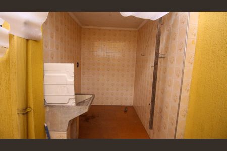 Casa à venda com 203m², 2 quartos e 2 vagas Casa à venda com 203m², 2 quartos e 2 vagasLavanderia