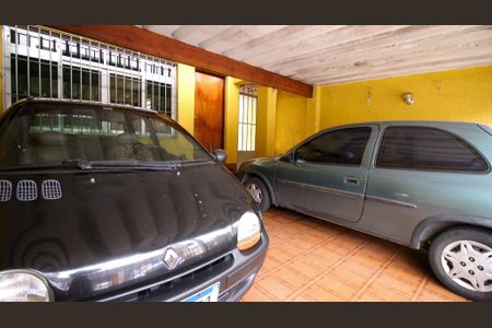 Casa à venda com 203m², 2 quartos e 2 vagas Casa à venda com 203m², 2 quartos e 2 vagasÁrea comum