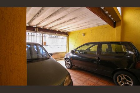 Casa à venda com 203m², 2 quartos e 2 vagas Casa à venda com 203m², 2 quartos e 2 vagasÁrea comum