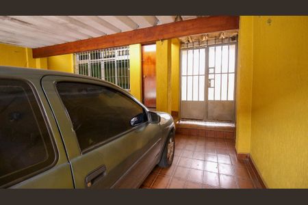 Casa à venda com 203m², 2 quartos e 2 vagas Casa à venda com 203m², 2 quartos e 2 vagasÁrea comum