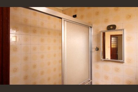 Casa à venda com 203m², 2 quartos e 2 vagas Casa à venda com 203m², 2 quartos e 2 vagasBanheiro Social