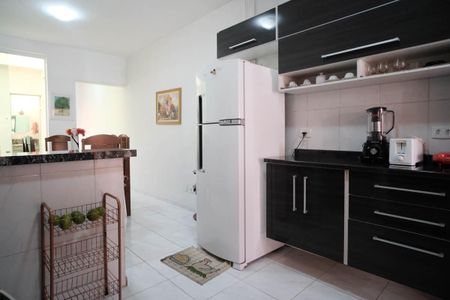 Casa à venda com 110m², 3 quartos e 3 vagasCozinha