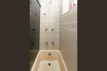 Apartamento à venda com 107m², 3 quartos e 1 vagaBanheiro Social