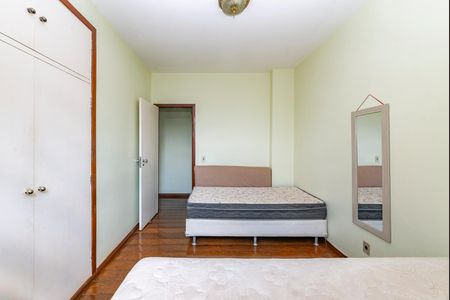 Apartamento à venda com 107m², 3 quartos e 1 vagaQuarto 2