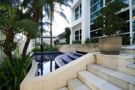 Apartamento à venda com 90m², 1 quarto e 2 vagas Apartamento à venda com 90m², 1 quarto e 2 vagasEntrada