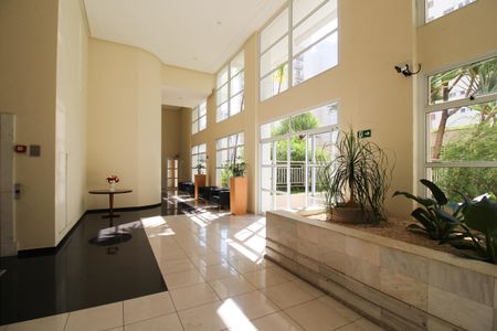 Apartamento à venda com 90m², 1 quarto e 2 vagas Apartamento à venda com 90m², 1 quarto e 2 vagasHall
