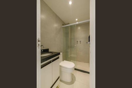 Apartamento à venda com 70m², 2 quartos e 1 vagaBanheiro Social