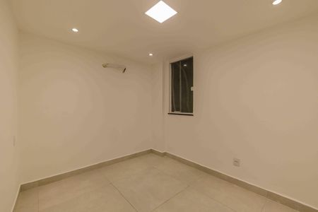 Apartamento à venda com 70m², 2 quartos e 1 vagaQuarto