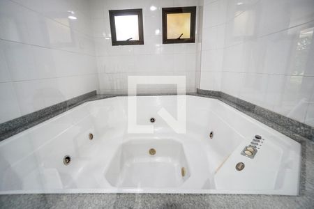 Apartamento à venda com 134m², 3 quartos e 3 vagas Apartamento à venda com 134m², 3 quartos e 3 vagasCondomínio - Spa e Sauna