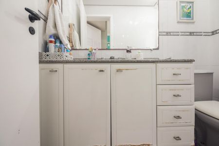 Apartamento à venda com 134m², 3 quartos e 3 vagas Apartamento à venda com 134m², 3 quartos e 3 vagasBanheiro Suíte 2
