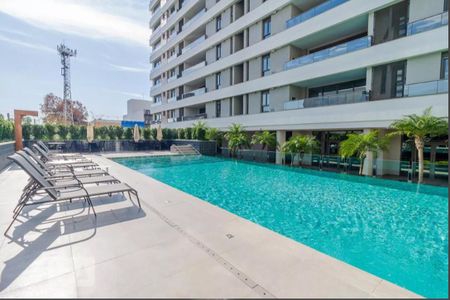 Apartamento à venda com 41m², 1 quarto e 1 vaga Apartamento à venda com 41m², 1 quarto e 1 vagaÁrea comum - Piscina