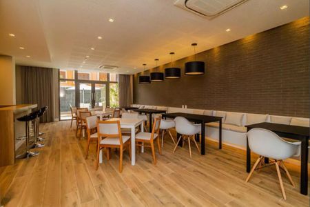 Apartamento à venda com 41m², 1 quarto e 1 vaga Apartamento à venda com 41m², 1 quarto e 1 vagaÁrea comum - Salão de festas