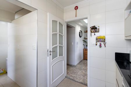 Apartamento à venda com 100m², 2 quartos e 1 vaga Apartamento à venda com 100m², 2 quartos e 1 vagaCozinha