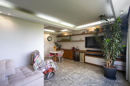 Apartamento à venda com 100m², 2 quartos e 1 vaga Apartamento à venda com 100m², 2 quartos e 1 vagaSala