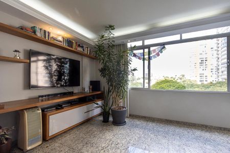 Apartamento à venda com 100m², 2 quartos e 1 vaga Apartamento à venda com 100m², 2 quartos e 1 vagaSala