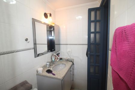 Apartamento à venda com 88m², 3 quartos e 2 vagasQuarto 1 - Banheiro