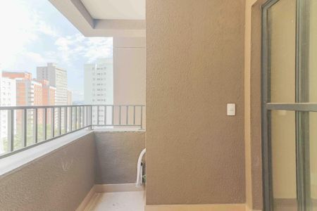 Apartamento à venda com 39m², 2 quartos e sem vaga Apartamento à venda com 39m², 2 quartos e sem vagaVaranda