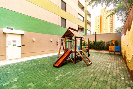 Apartamento à venda com 39m², 2 quartos e sem vaga Apartamento à venda com 39m², 2 quartos e sem vagaÁrea comum - Playground