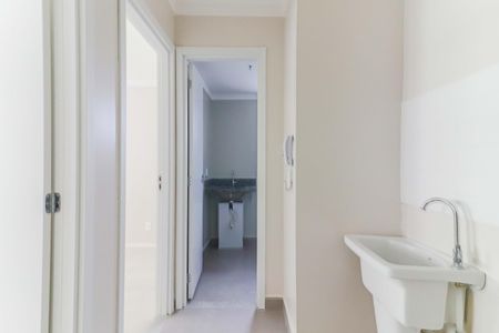 Apartamento à venda com 39m², 2 quartos e sem vaga Apartamento à venda com 39m², 2 quartos e sem vagaCozinha e Área de Serviço