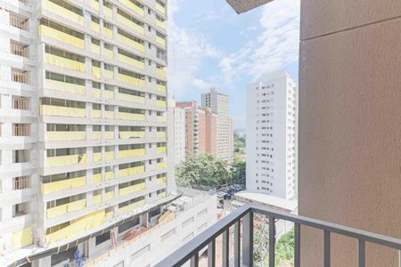 Apartamento à venda com 39m², 2 quartos e sem vaga Apartamento à venda com 39m², 2 quartos e sem vagaVaranda
